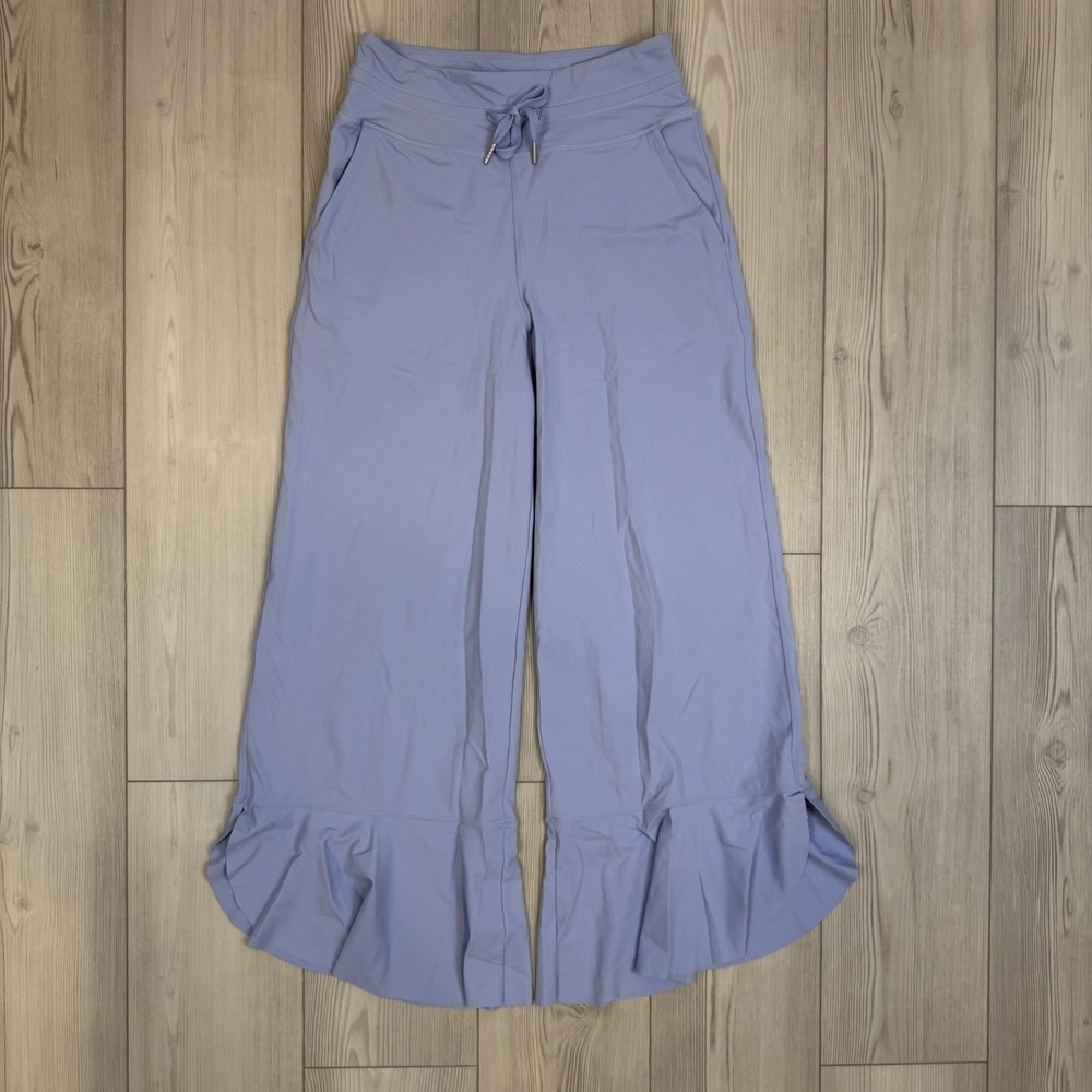 HALARA Women's Ruffle Pants in Lavender